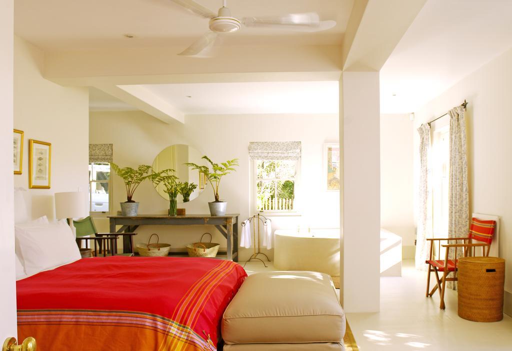 The M A P Room At Aloe Corner Self Catering Франшхоек Екстериор снимка